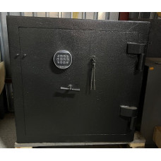 Сейф Булат 70 см код+ ключ 5 клас новий 